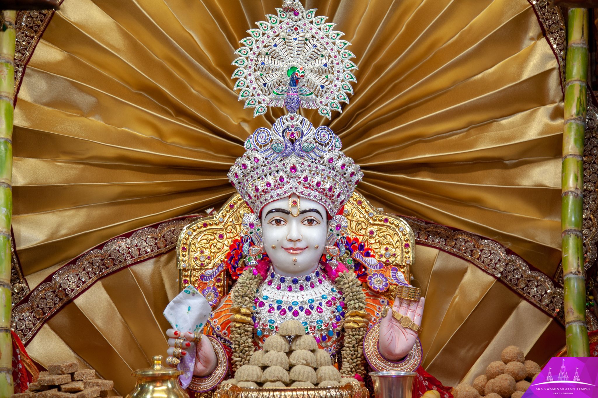 ©1987-2017 SKS Swaminarayan Temple East London