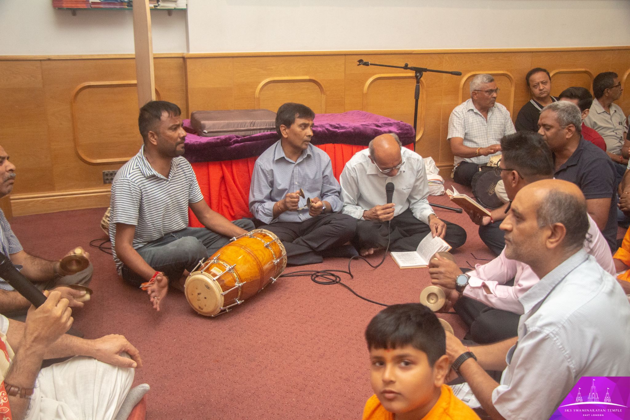 IMG 1047 - ©1987-2017 SKS Swaminarayan Temple East London