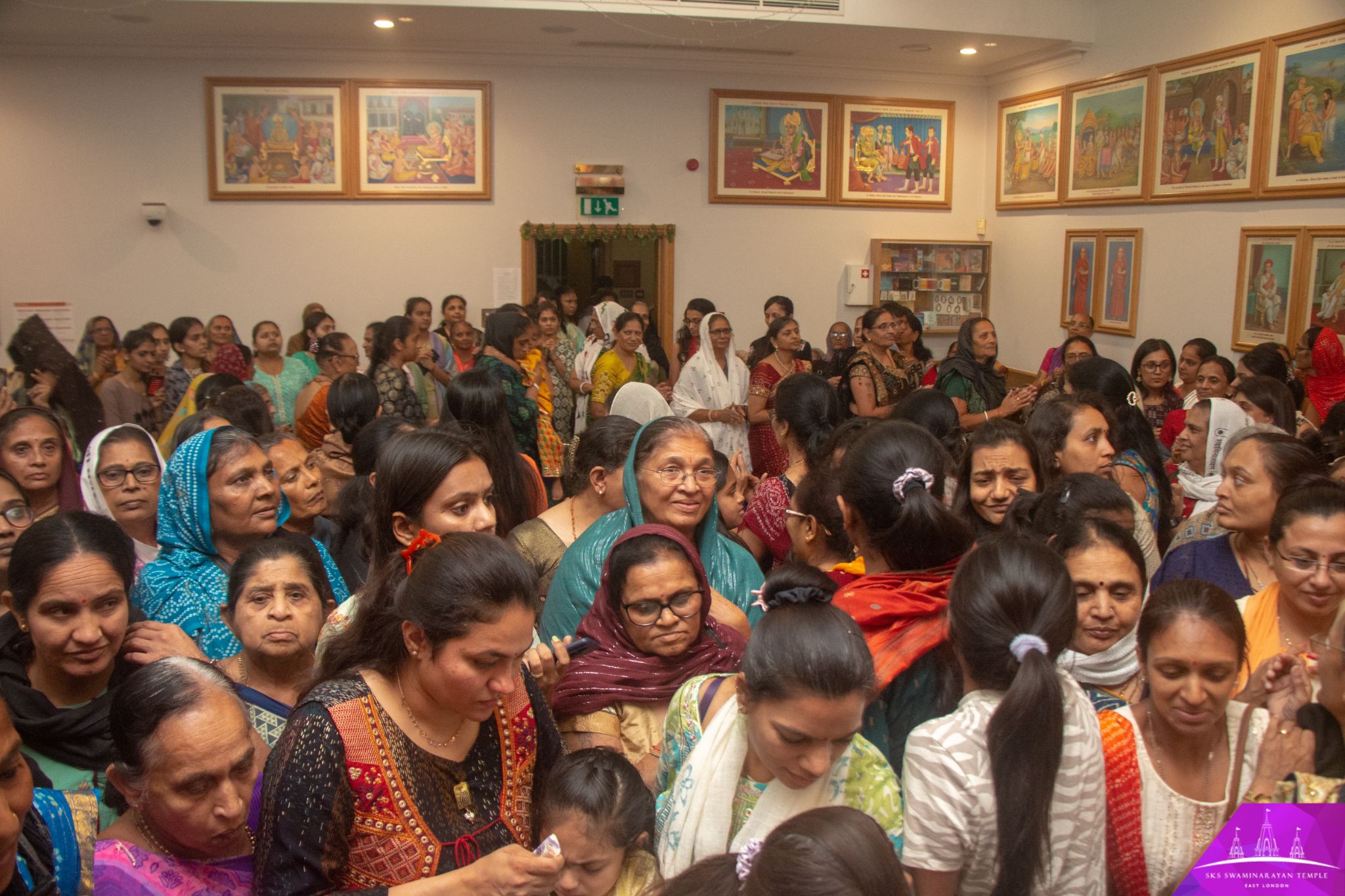 IMG 1149 - ©1987-2017 SKS Swaminarayan Temple East London