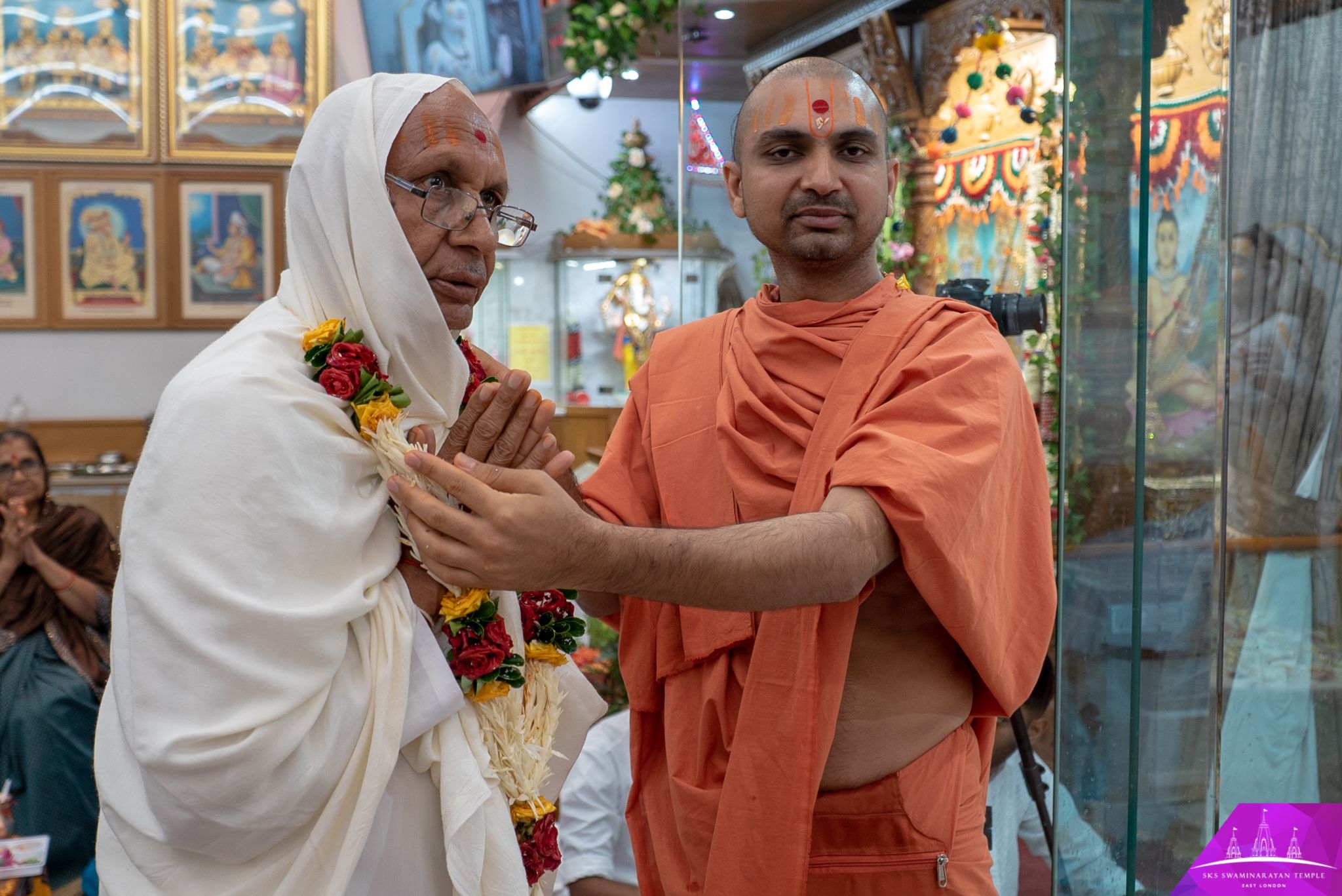 ©1987-2017 SKS Swaminarayan Temple East London