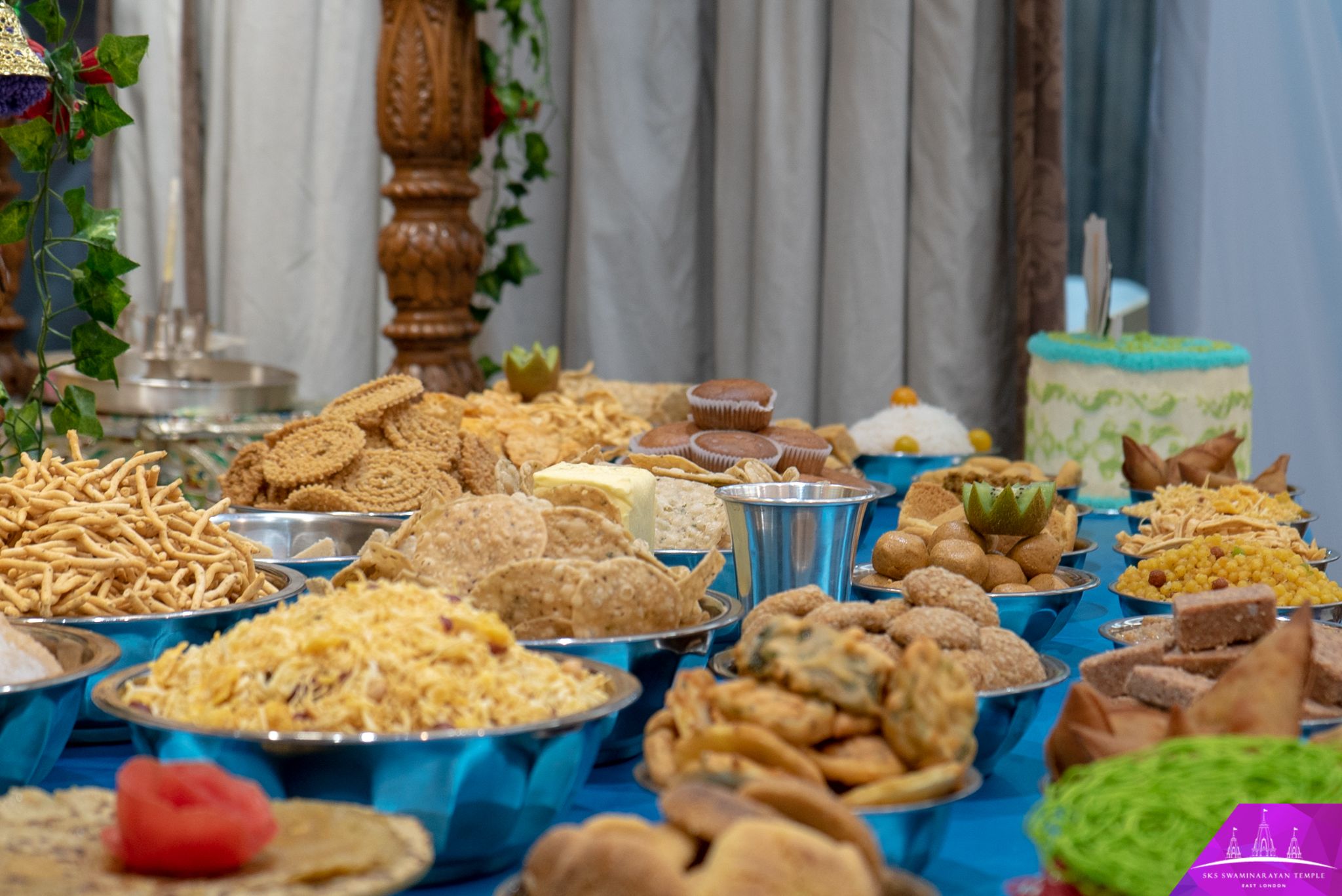 ©1987-2017 SKS Swaminarayan Temple East London