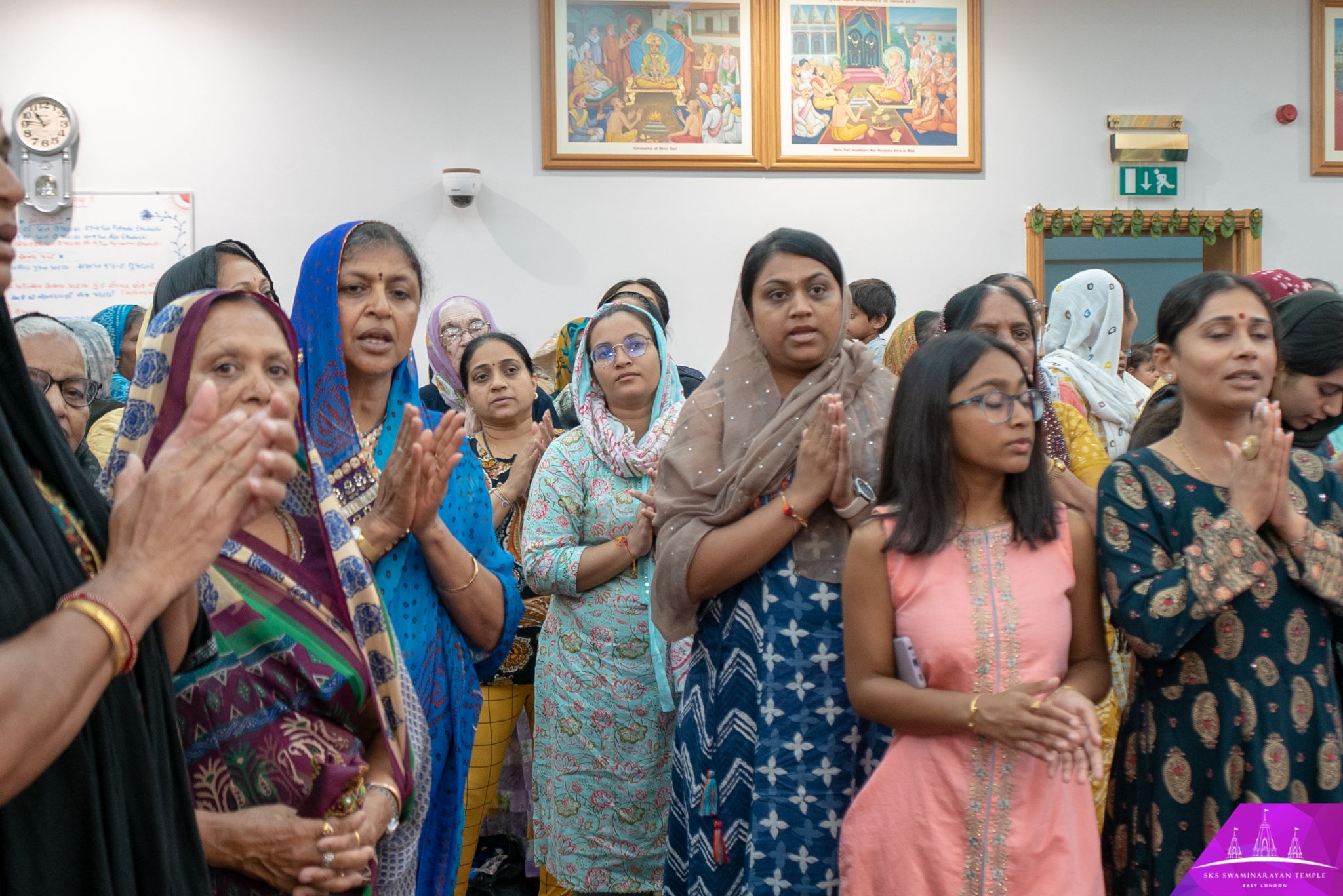 ©1987-2017 SKS Swaminarayan Temple East London