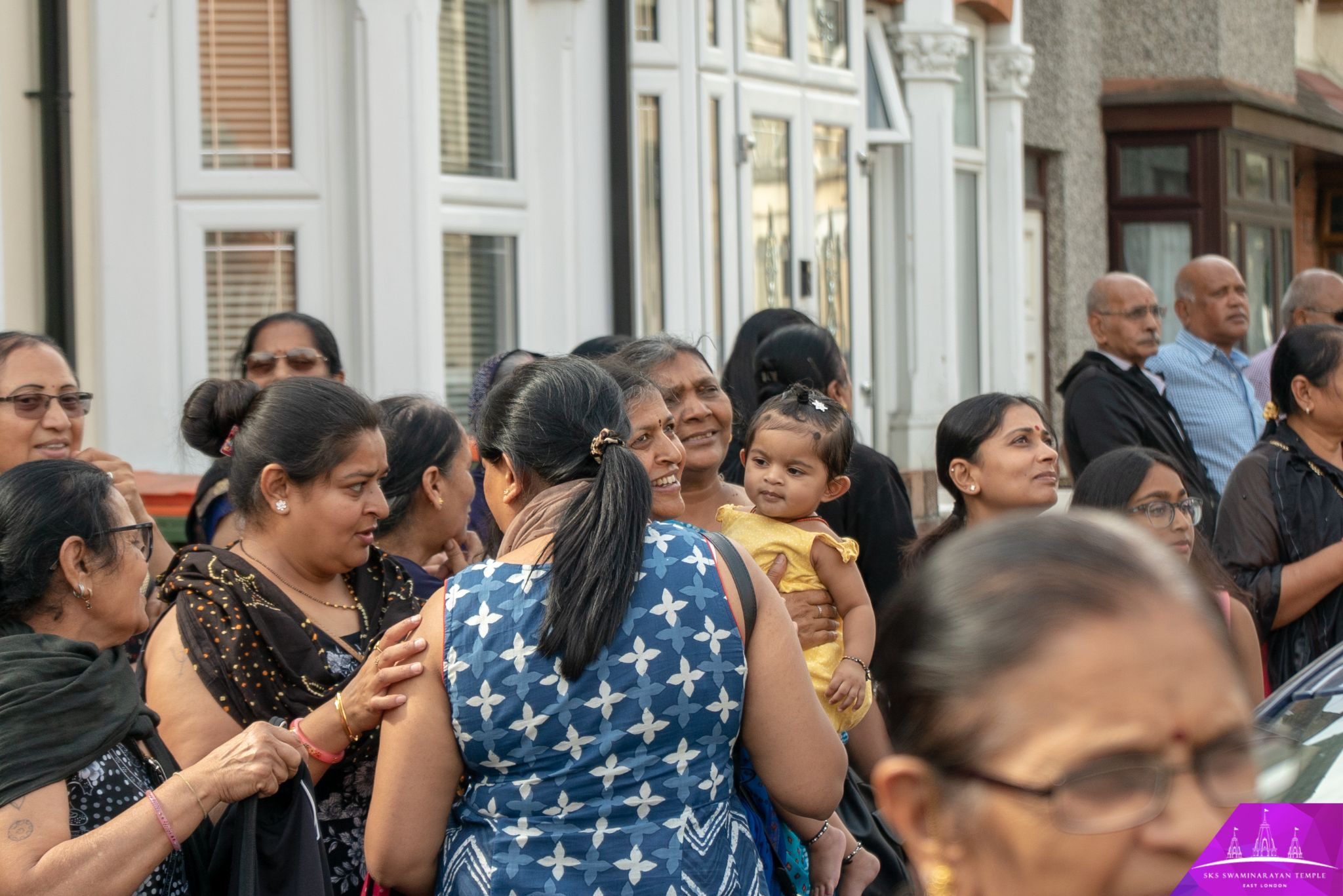 ©1987-2017 SKS Swaminarayan Temple East London