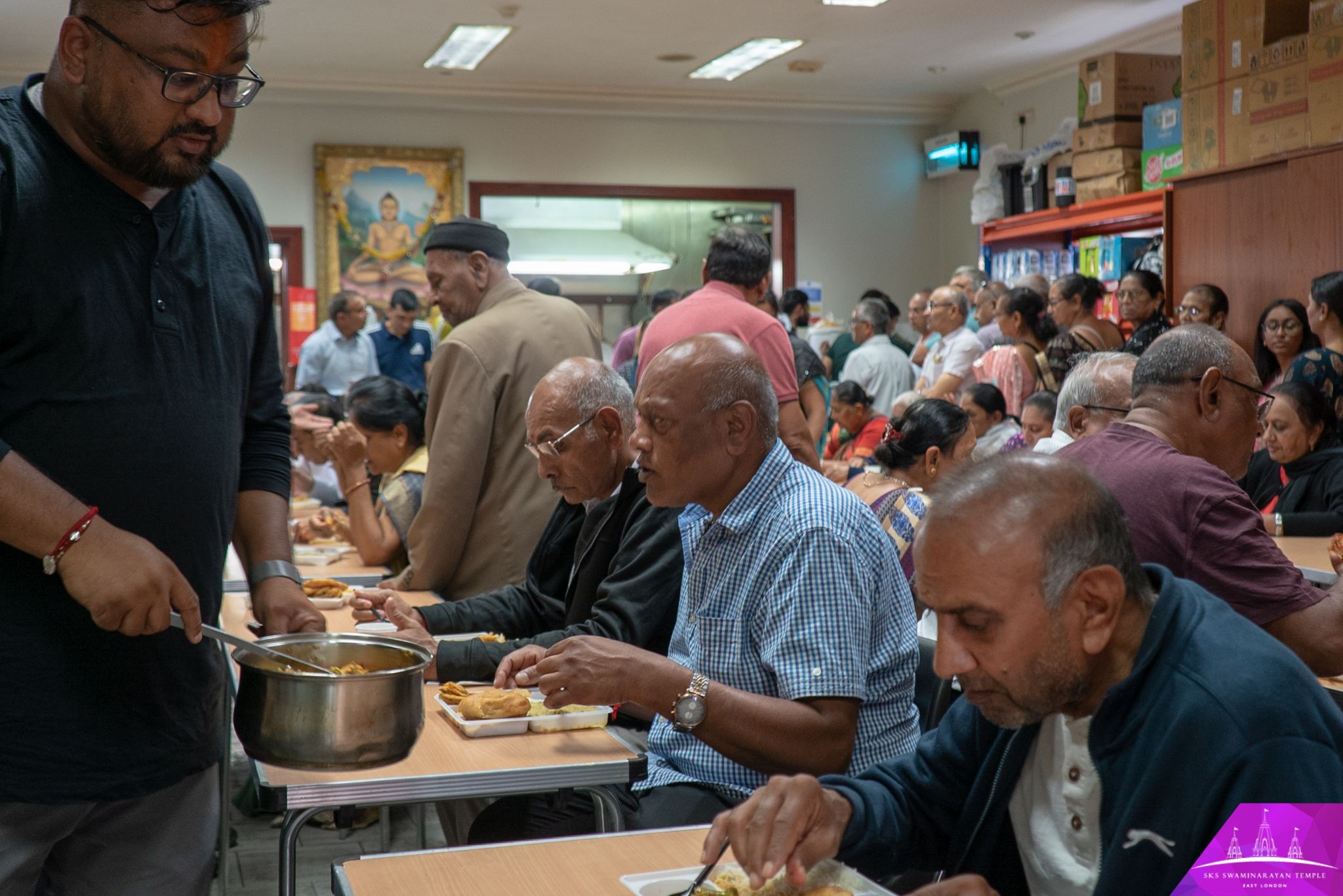 ©1987-2017 SKS Swaminarayan Temple East London