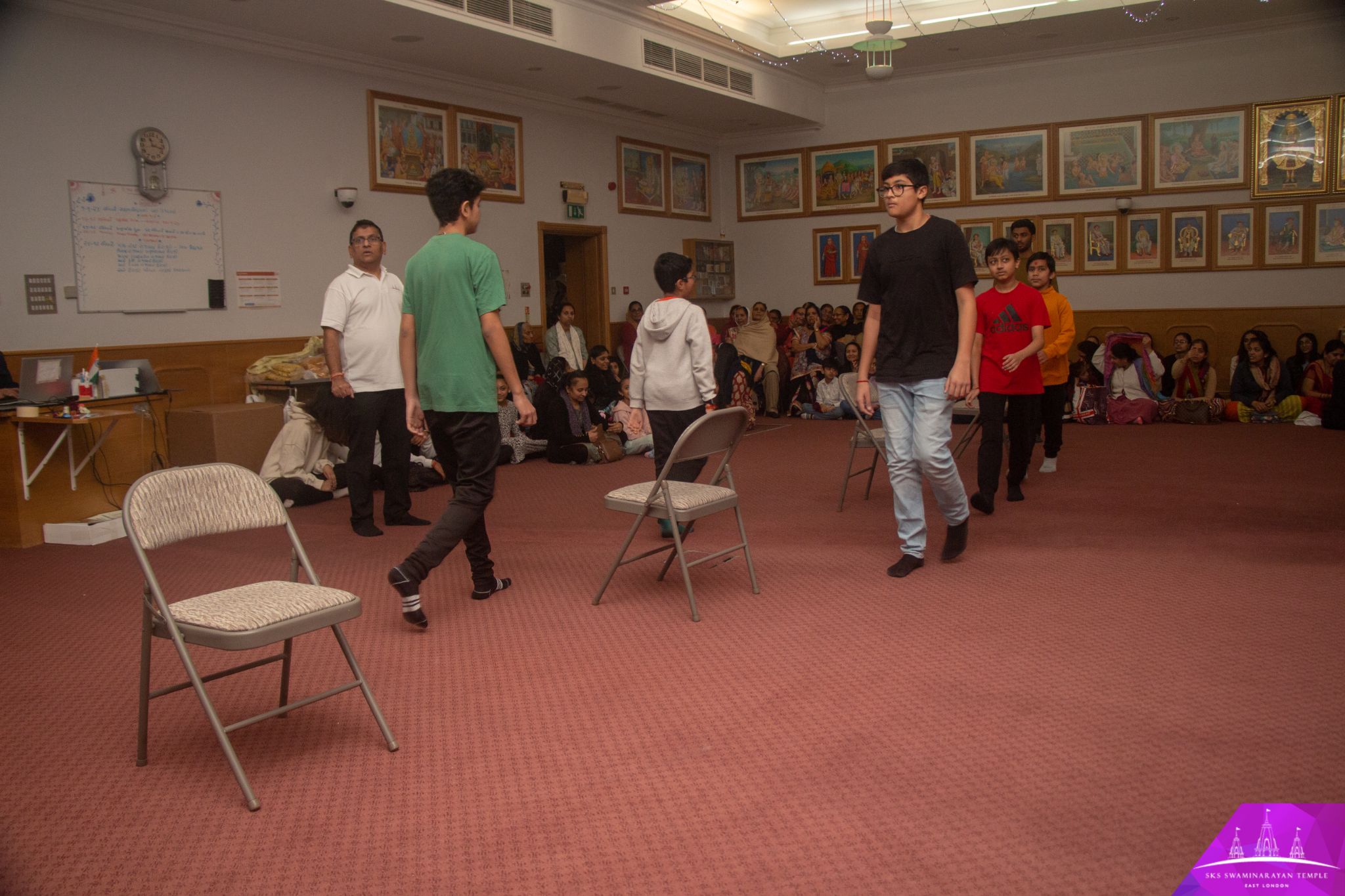 ©1987-2017 SKS Swaminarayan Temple East London