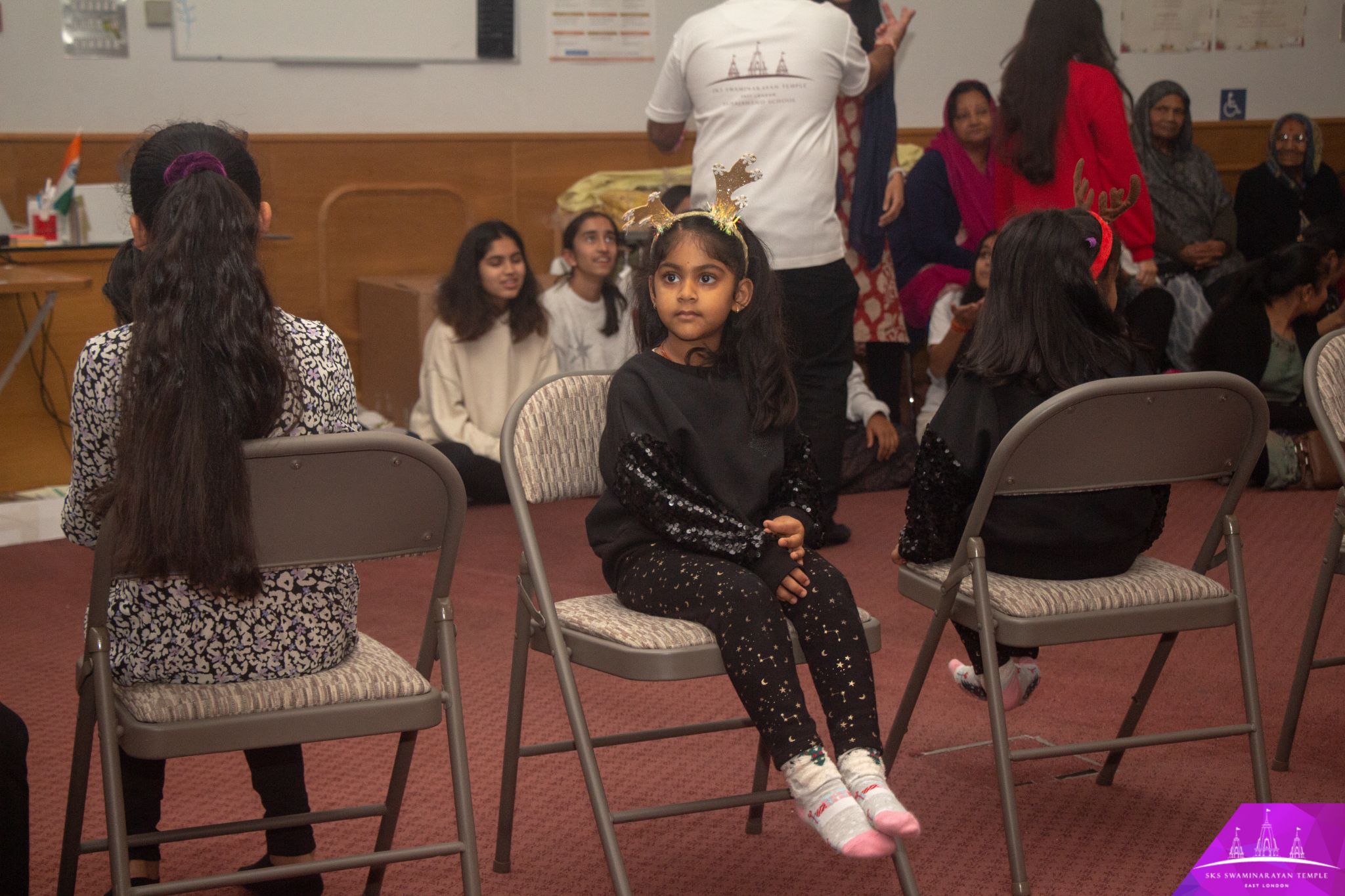 ©1987-2017 SKS Swaminarayan Temple East London