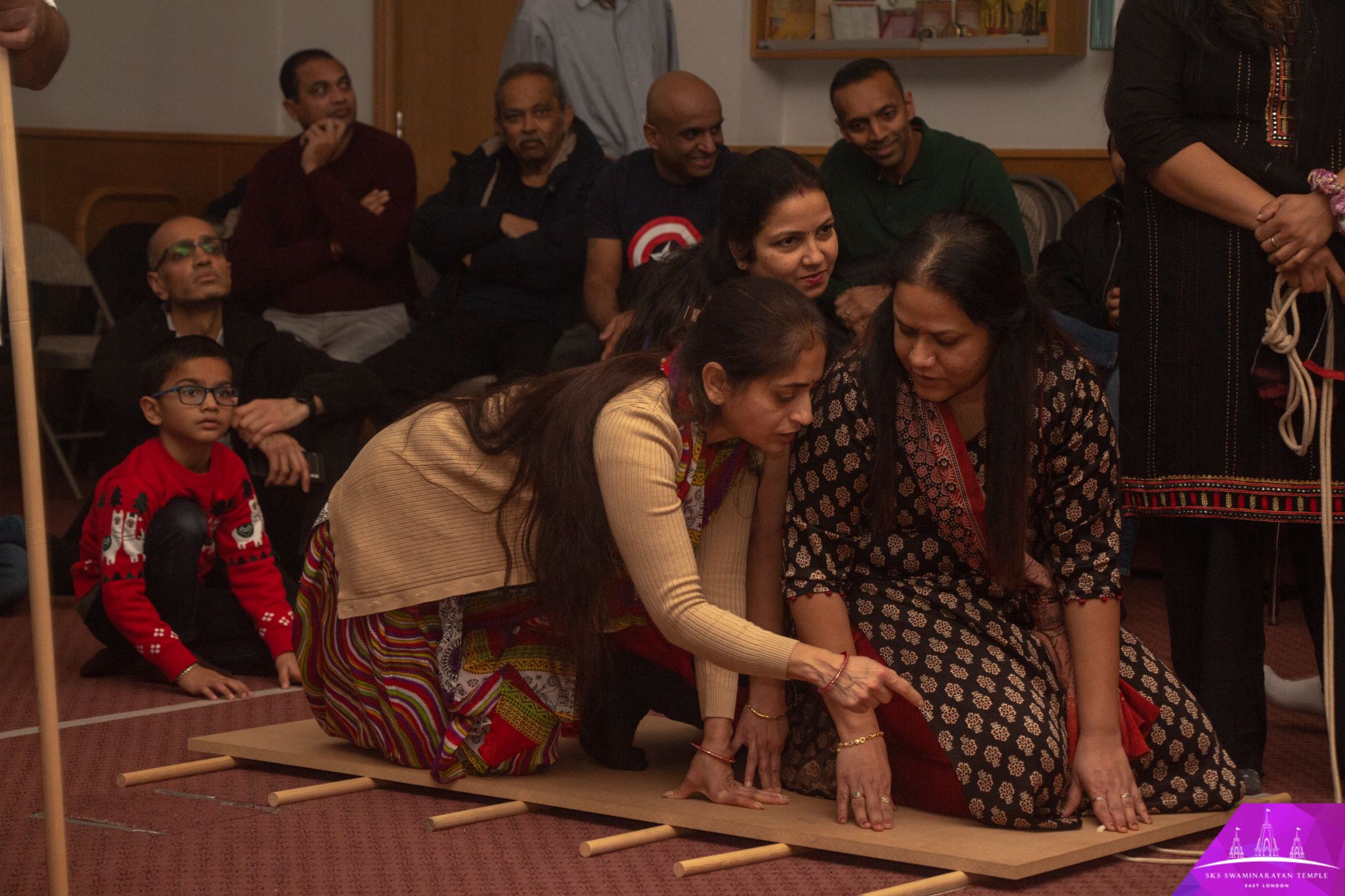 ©1987-2017 SKS Swaminarayan Temple East London