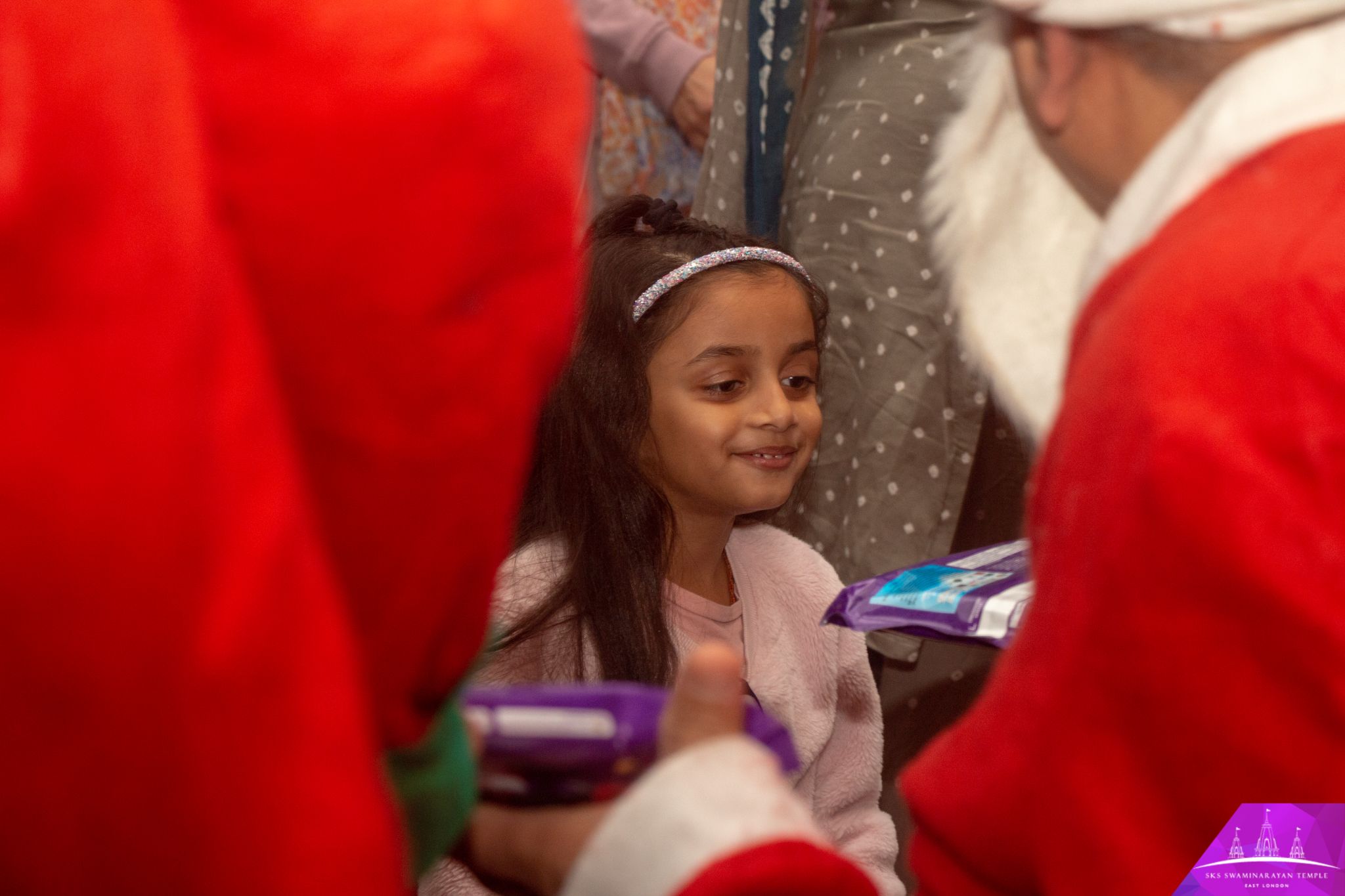 ©1987-2017 SKS Swaminarayan Temple East London