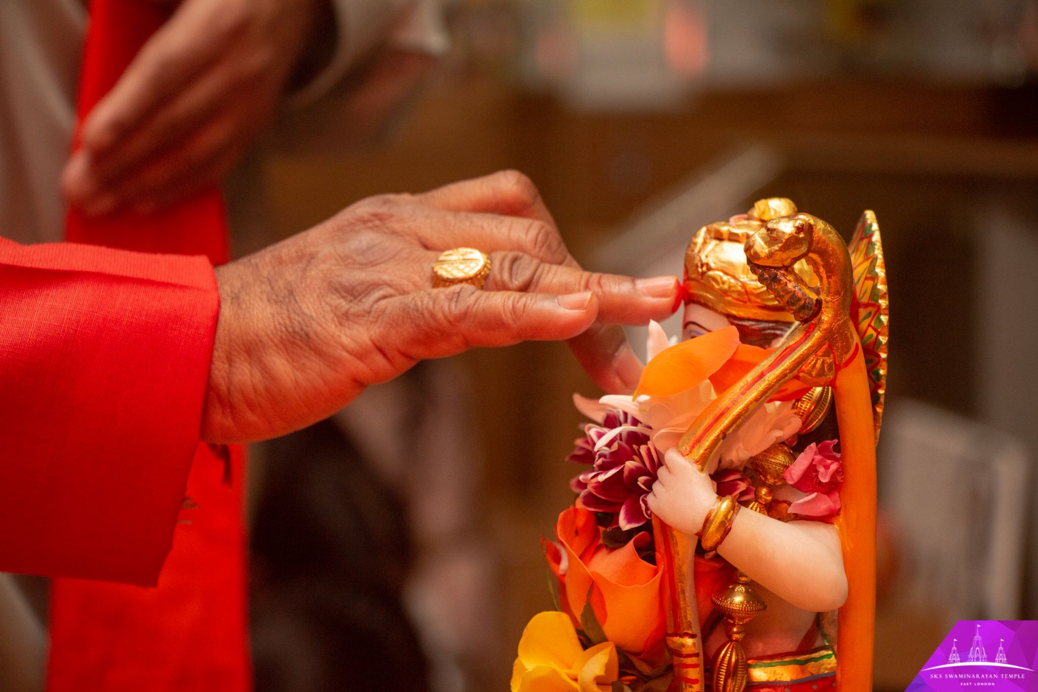 ©1987-2017 SKS Swaminarayan Temple East London