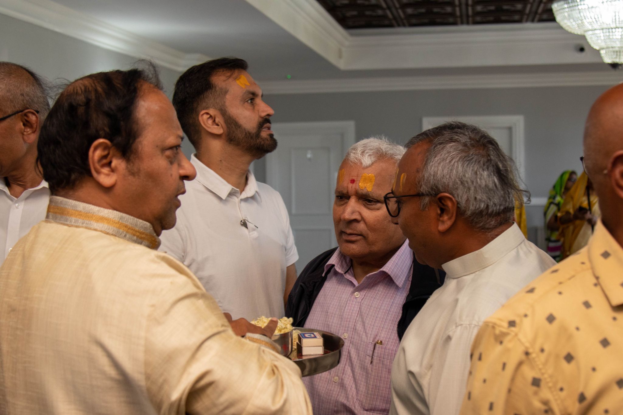©1987-2017 SKS Swaminarayan Temple East London