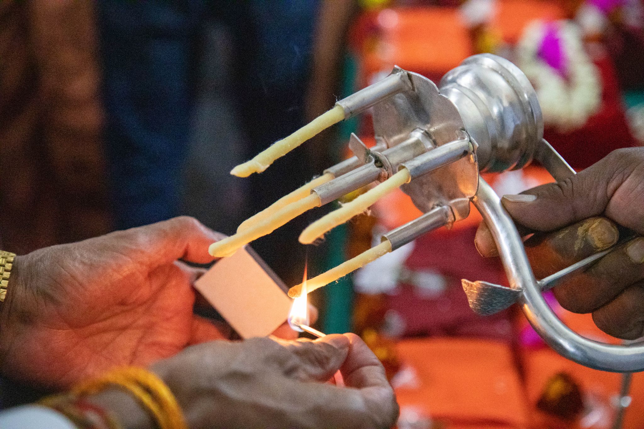 ©1987-2017 SKS Swaminarayan Temple East London