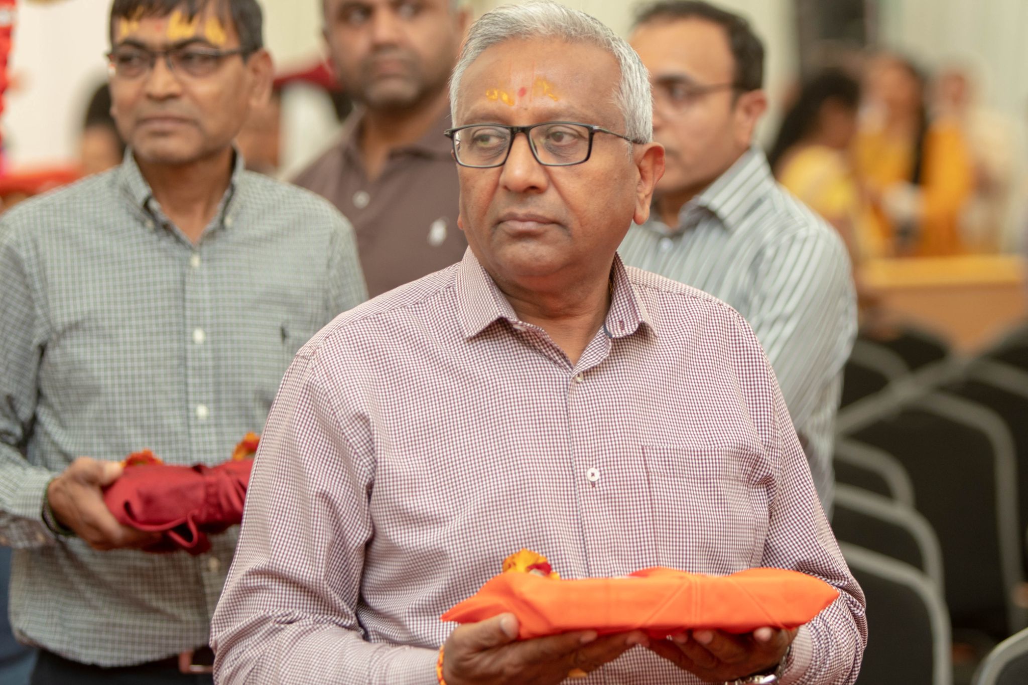 ©1987-2017 SKS Swaminarayan Temple East London
