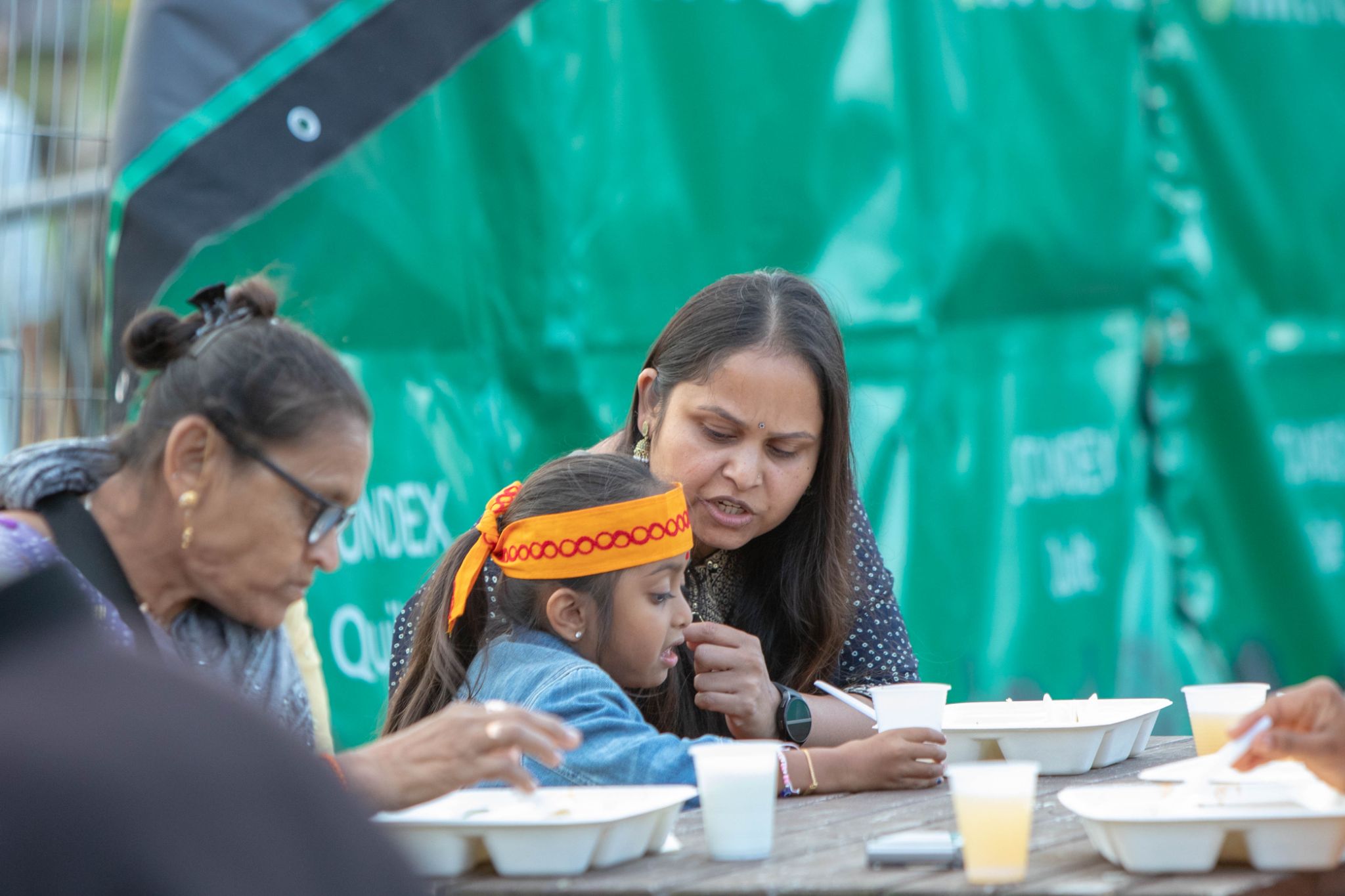 ©1987-2017 SKS Swaminarayan Temple East London