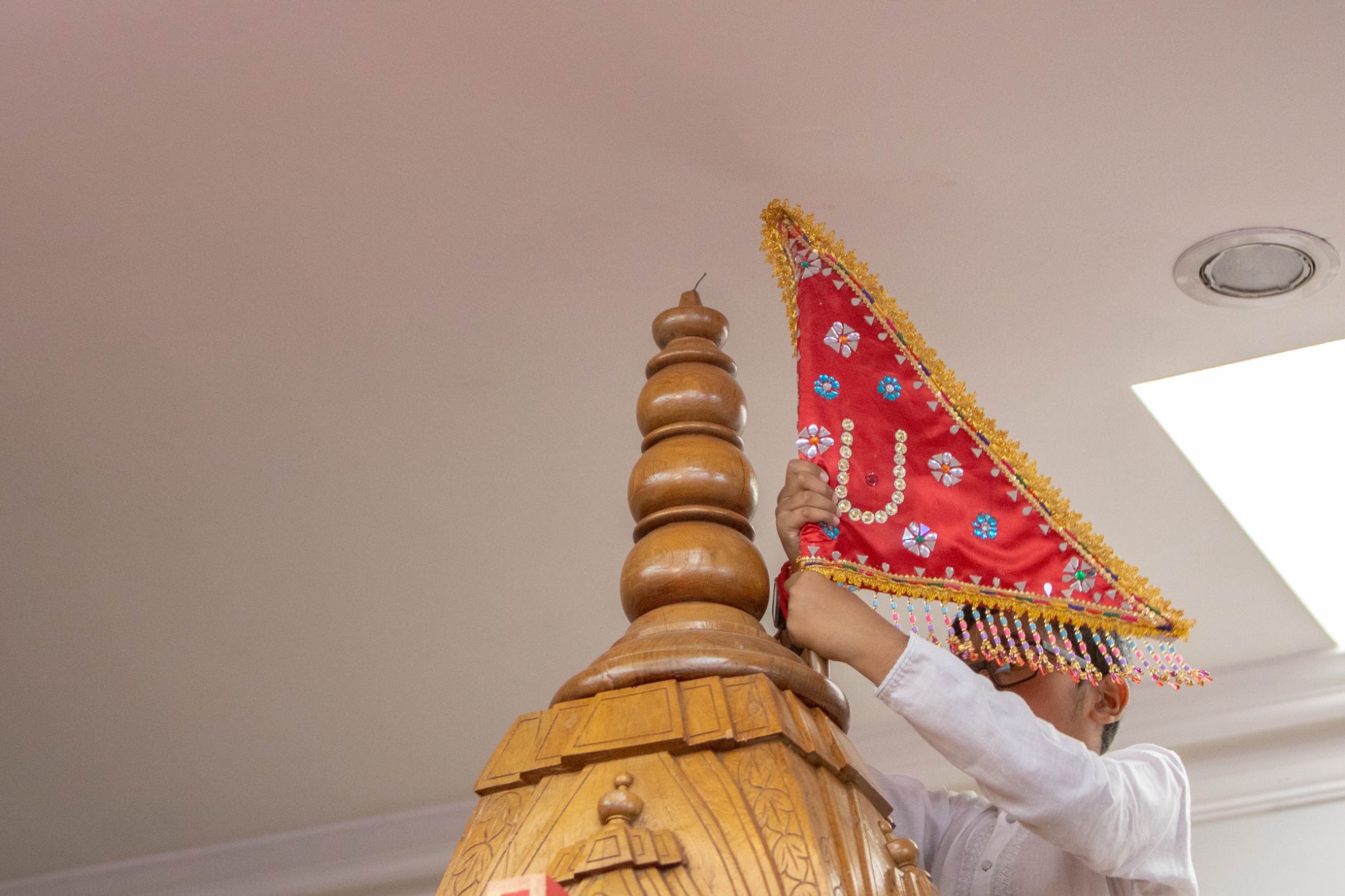 ©1987-2017 SKS Swaminarayan Temple East London