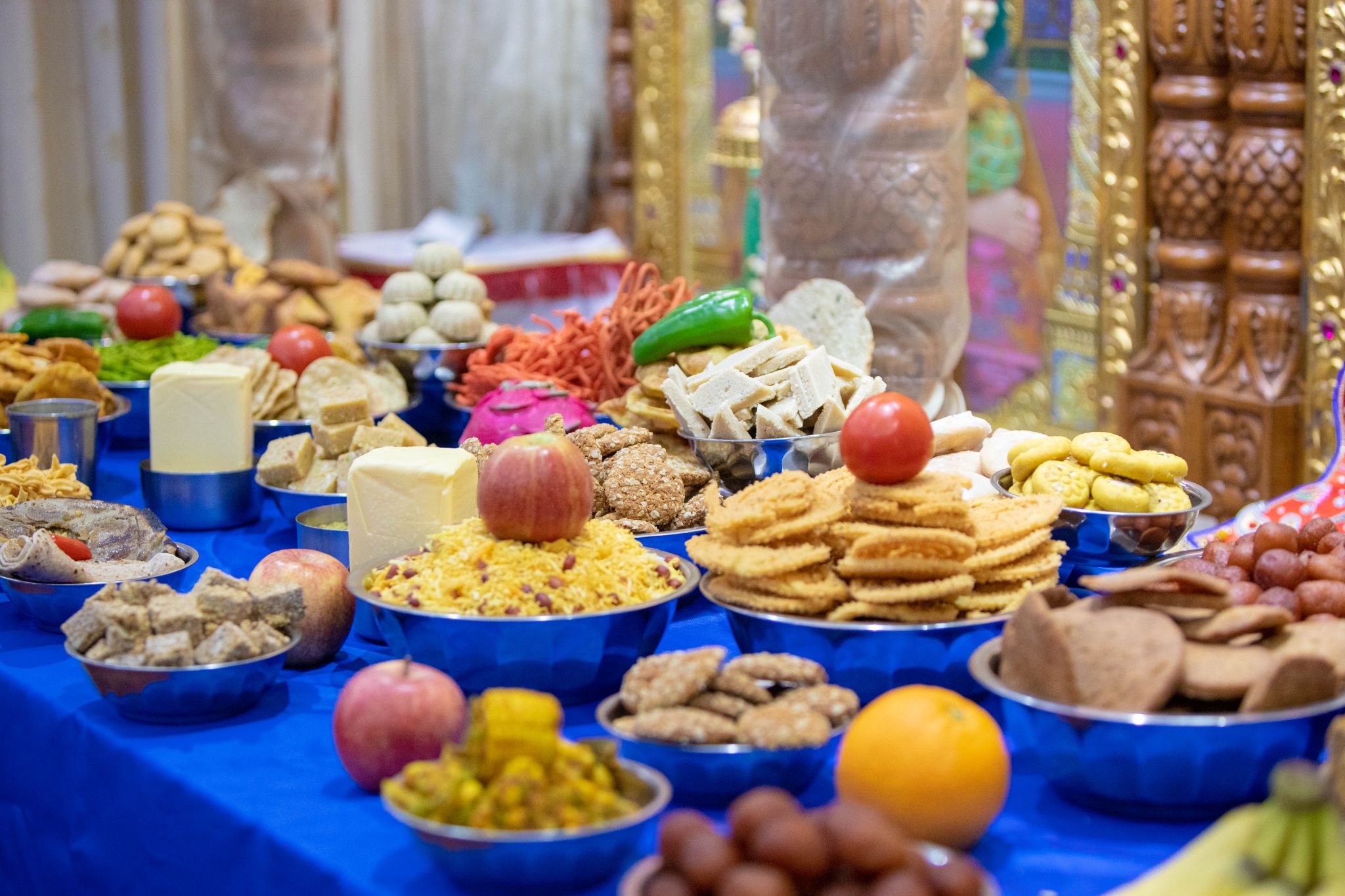 ©1987-2017 SKS Swaminarayan Temple East London