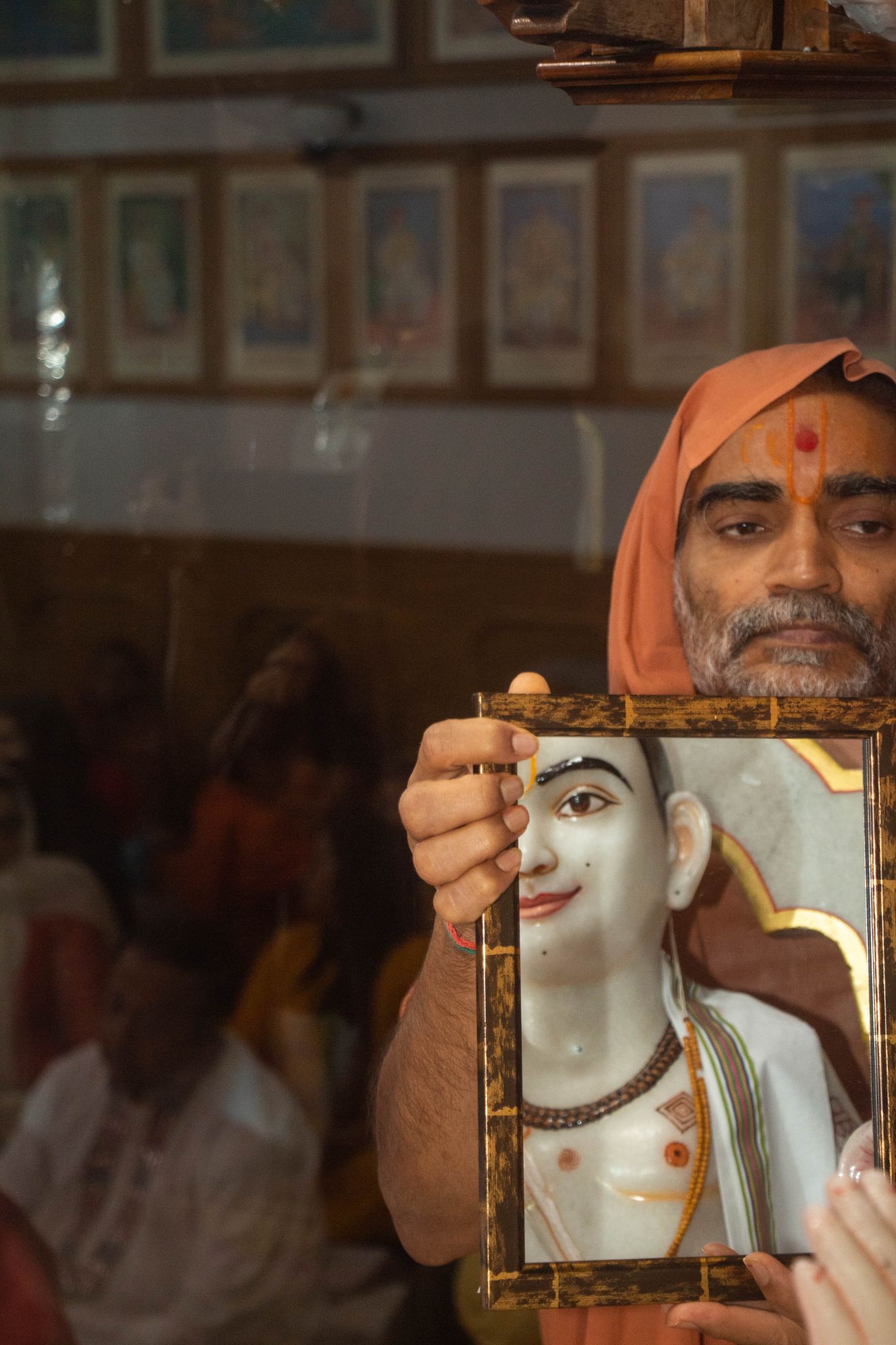 ©1987-2017 SKS Swaminarayan Temple East London