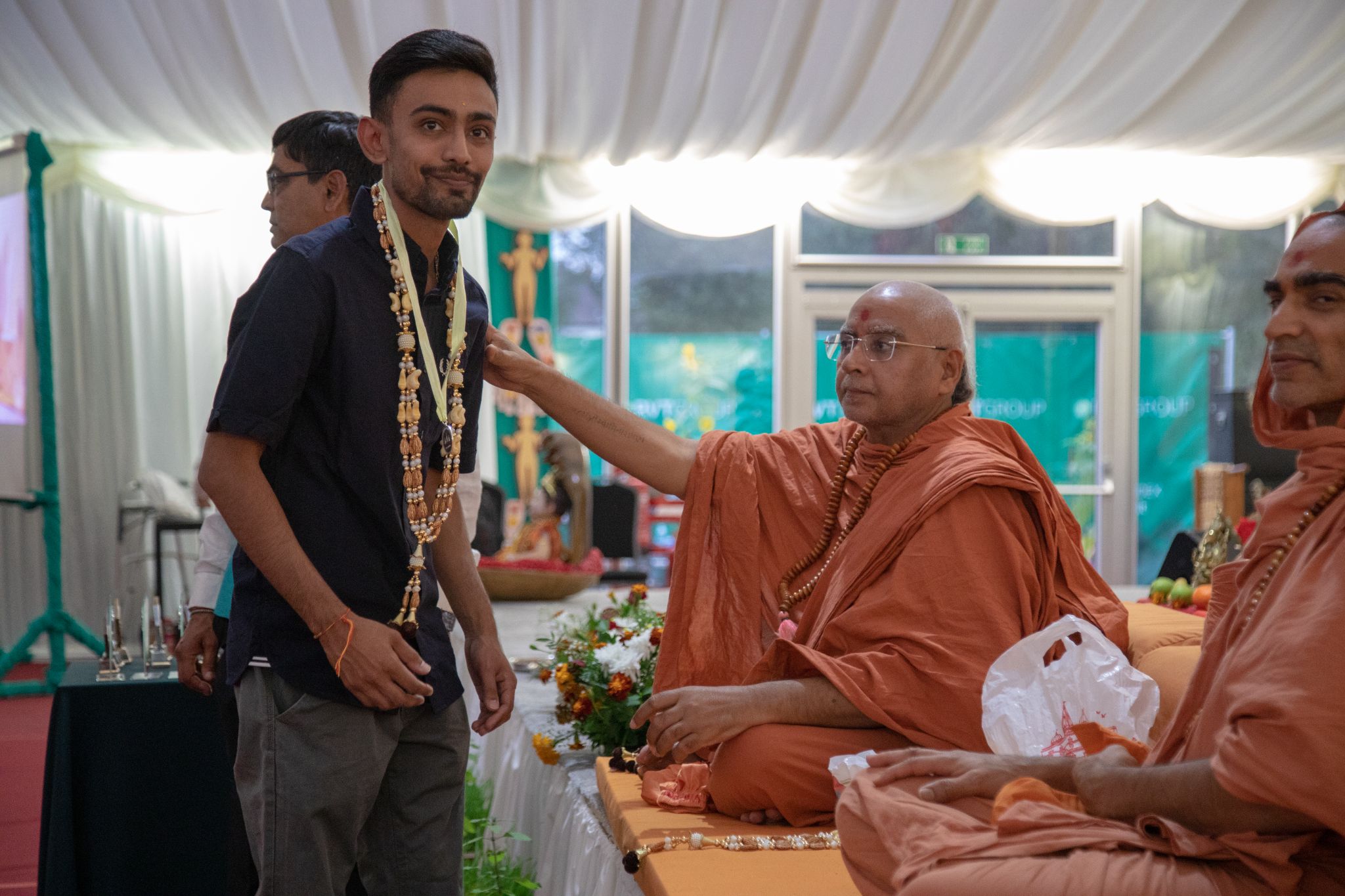 0W2A1153 - ©1987-2017 SKS Swaminarayan Temple East London