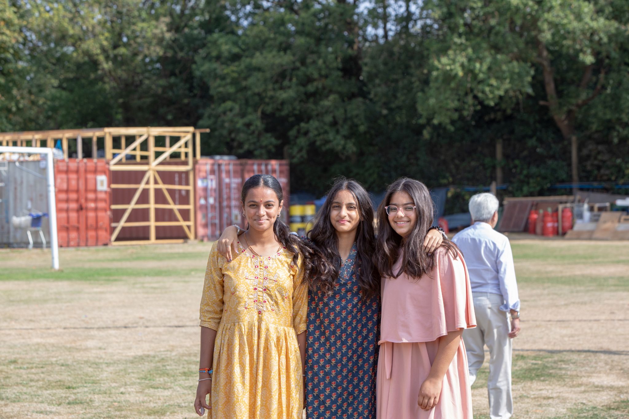 ©1987-2017 SKS Swaminarayan Temple East London