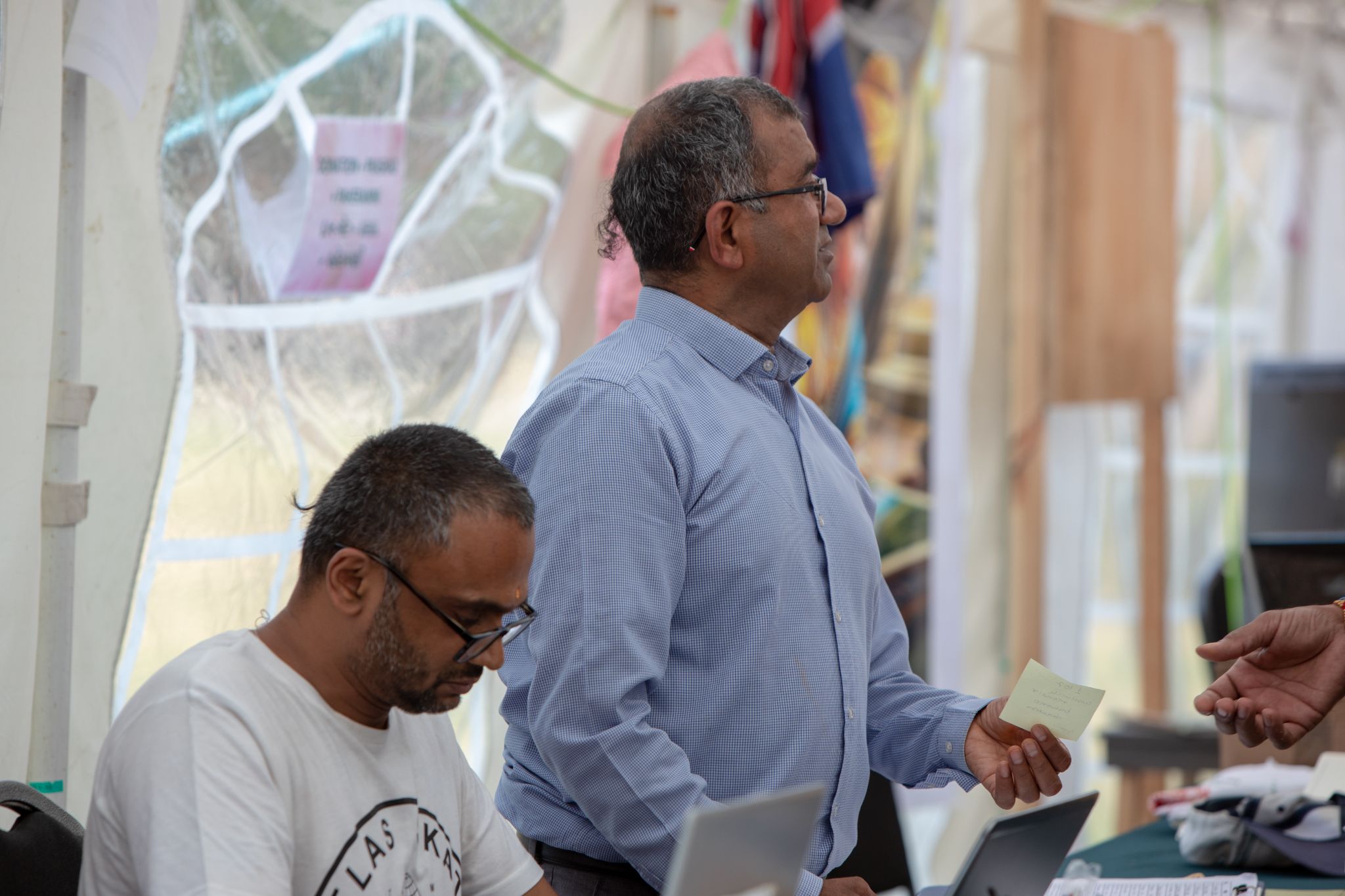 ©1987-2017 SKS Swaminarayan Temple East London