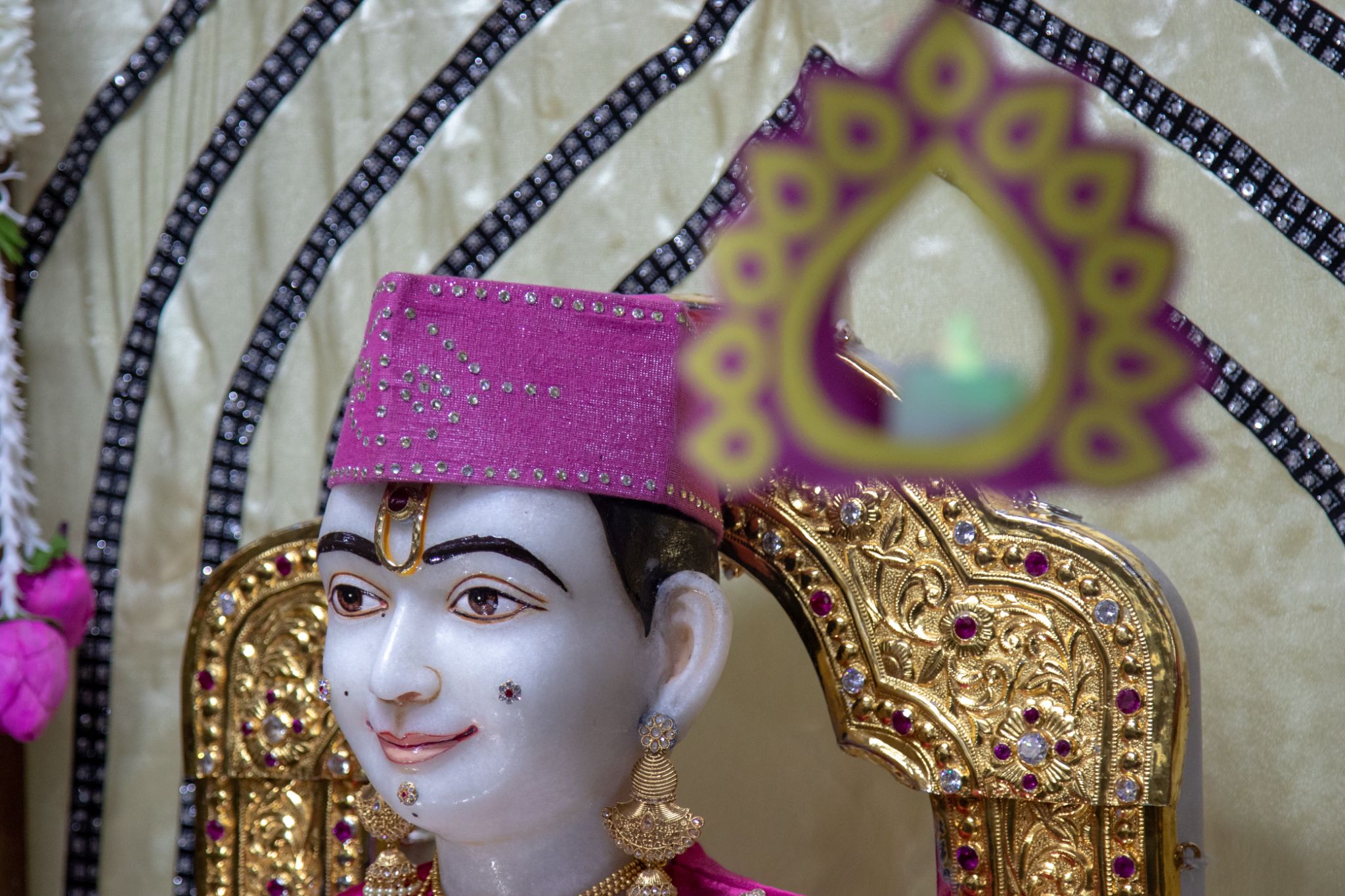 0W2A0561 - ©1987-2017 SKS Swaminarayan Temple East London