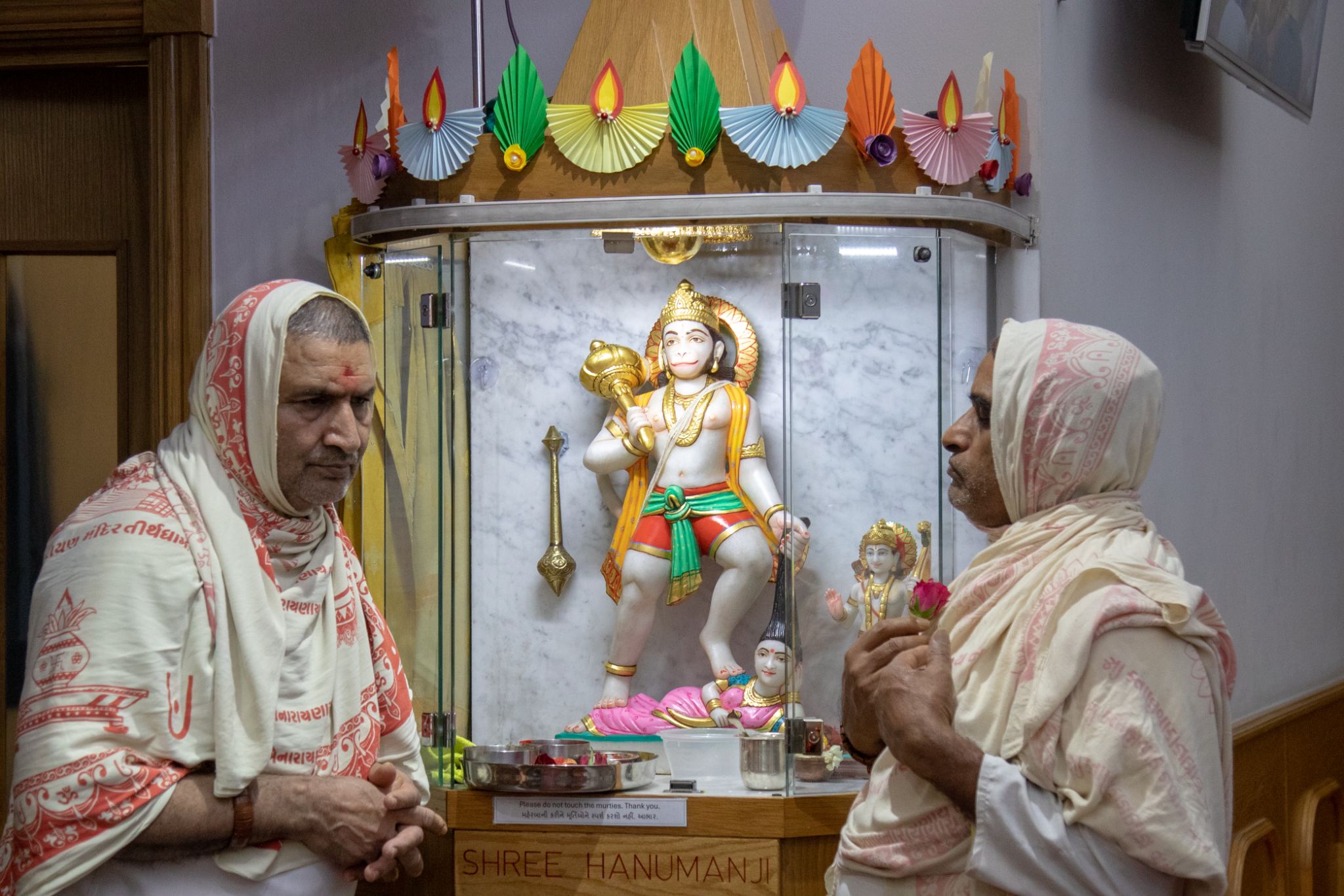 0W2A0570 - ©1987-2017 SKS Swaminarayan Temple East London