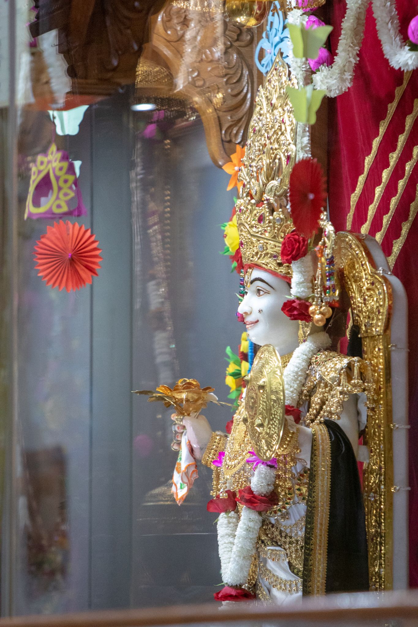 0W2A0724 - ©1987-2017 SKS Swaminarayan Temple East London