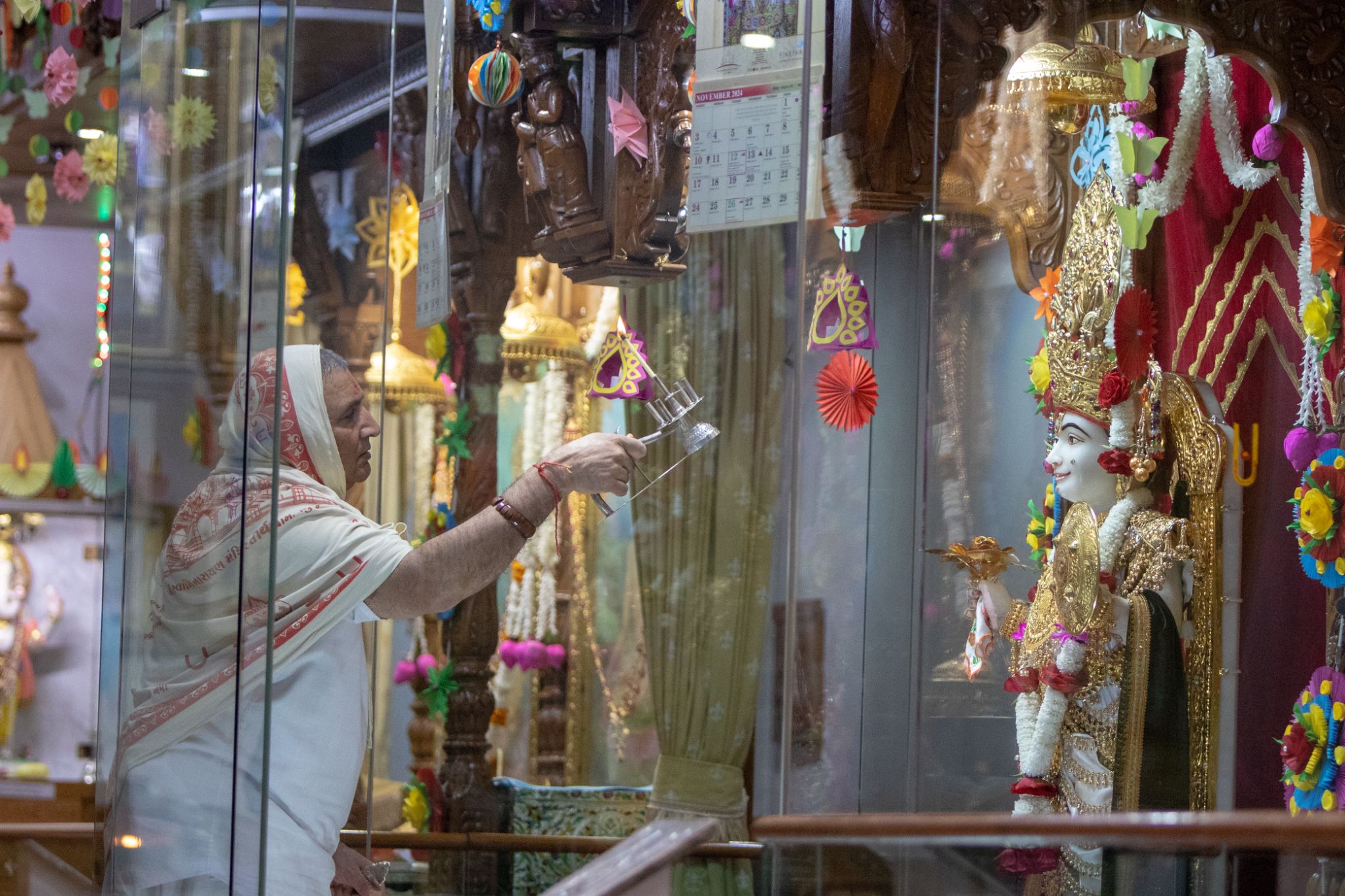 0W2A0757 - ©1987-2017 SKS Swaminarayan Temple East London