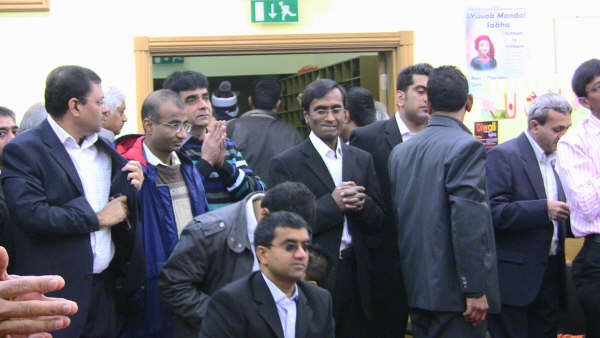 ©1987-2017 SKS Swaminarayan Temple East London