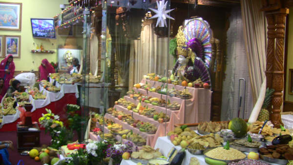 ©1987-2017 SKS Swaminarayan Temple East London