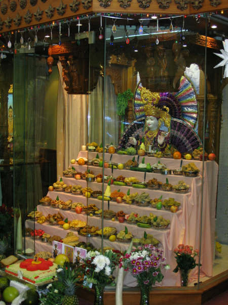 ©1987-2017 SKS Swaminarayan Temple East London