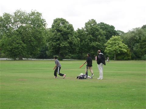 ©1987-2017 SKS Swaminarayan Temple East London