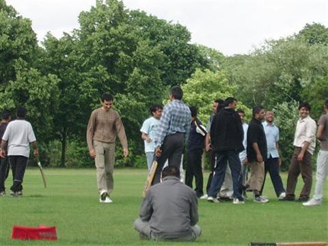 ©1987-2017 SKS Swaminarayan Temple East London