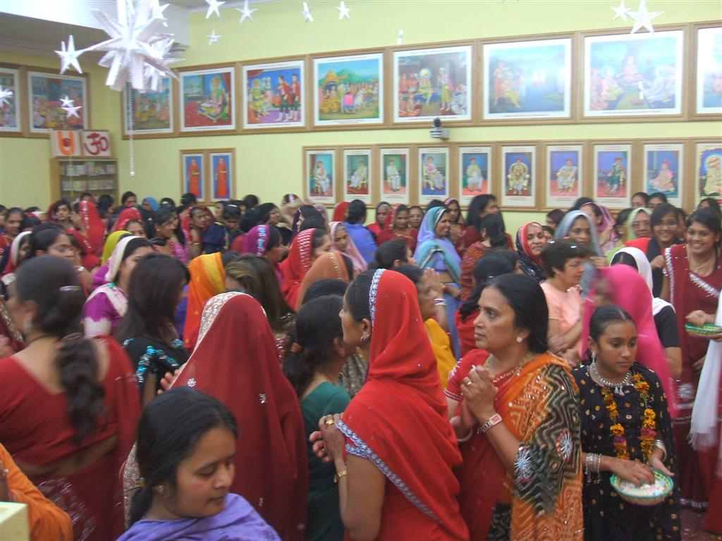 DSCF5670 - ©1987-2017 SKS Swaminarayan Temple East London