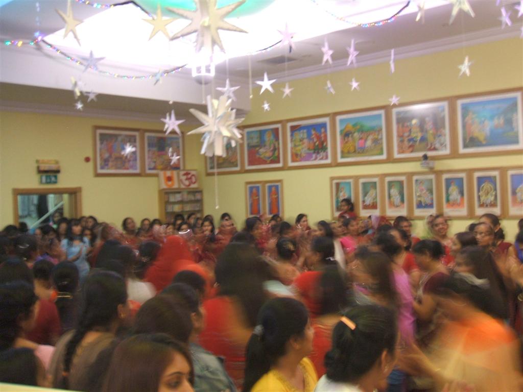 ©1987-2017 SKS Swaminarayan Temple East London