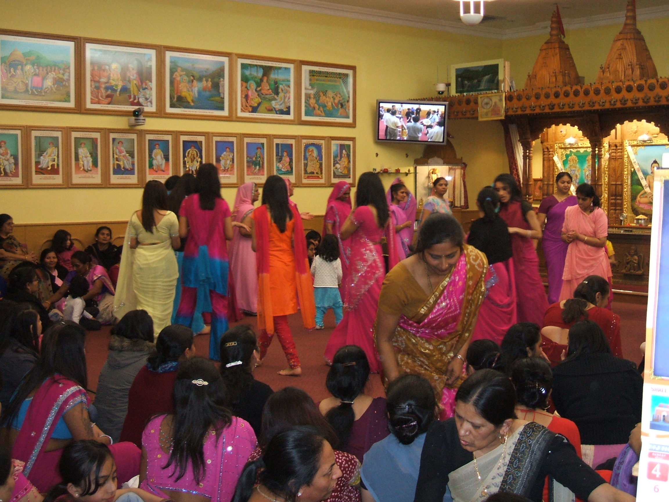 DSCF3173 - ©1987-2017 SKS Swaminarayan Temple East London