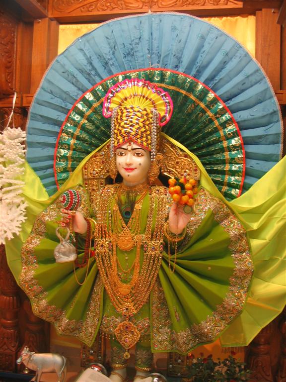 IMG 1588 - ©1987-2017 SKS Swaminarayan Temple East London