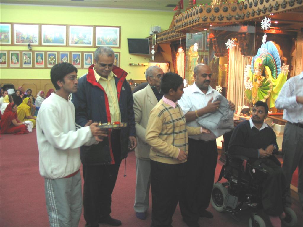 IMG 1594 - ©1987-2017 SKS Swaminarayan Temple East London