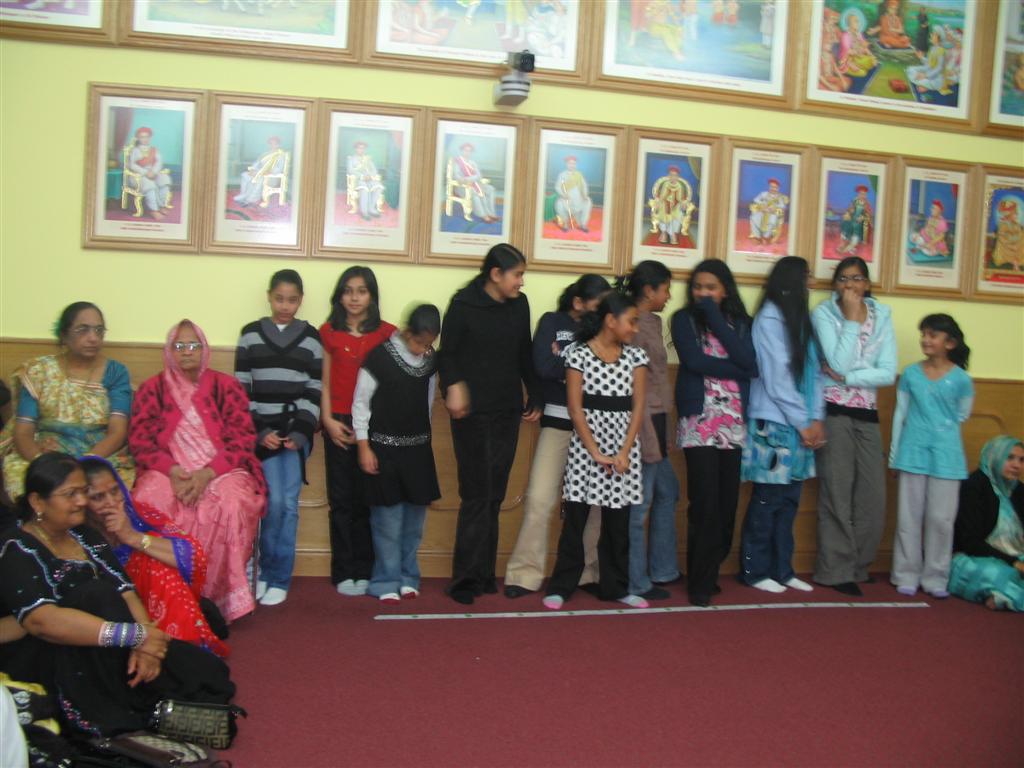 IMG 1625 - ©1987-2017 SKS Swaminarayan Temple East London