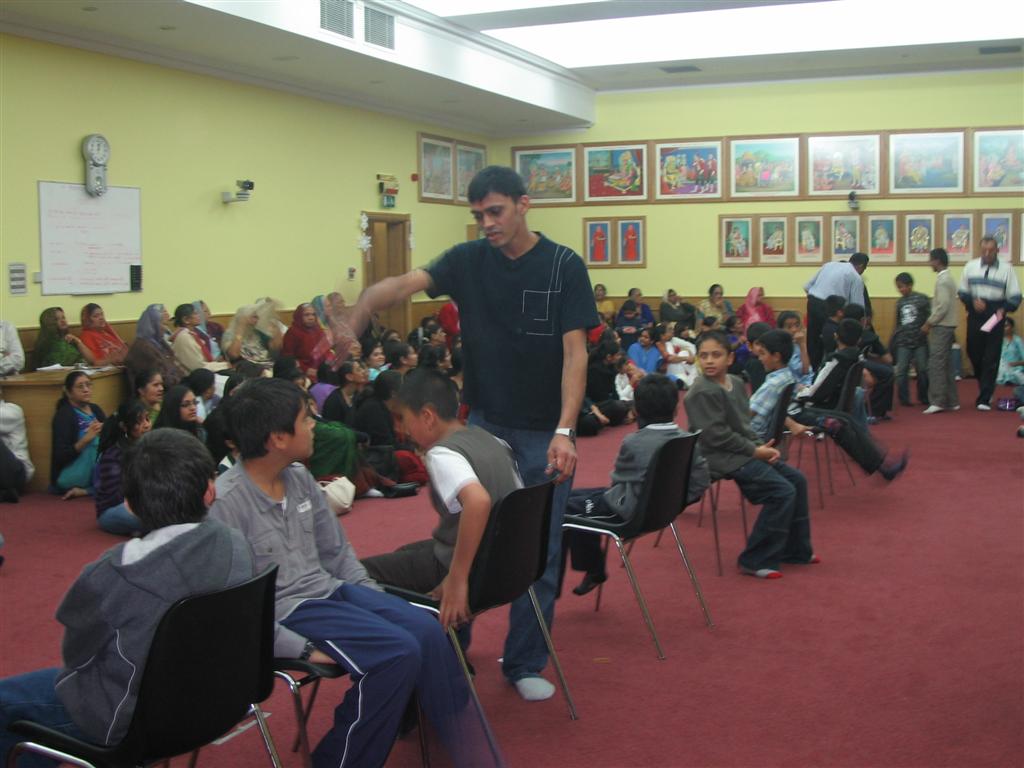 IMG 1634 - ©1987-2017 SKS Swaminarayan Temple East London