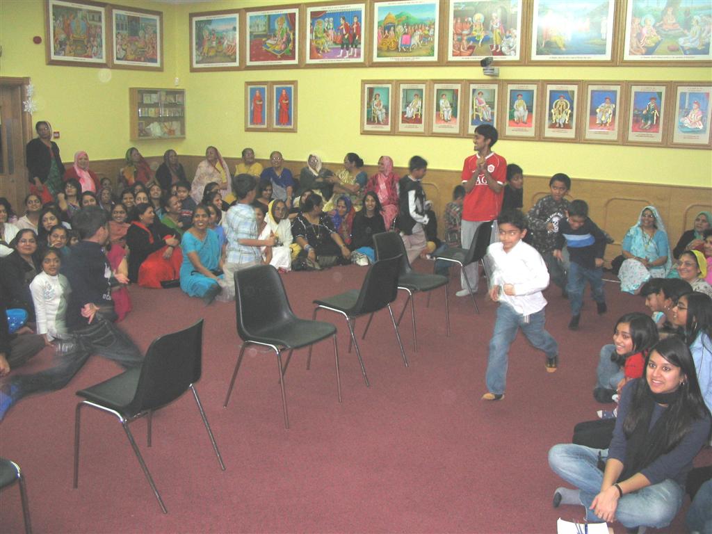 IMG 1639 - ©1987-2017 SKS Swaminarayan Temple East London