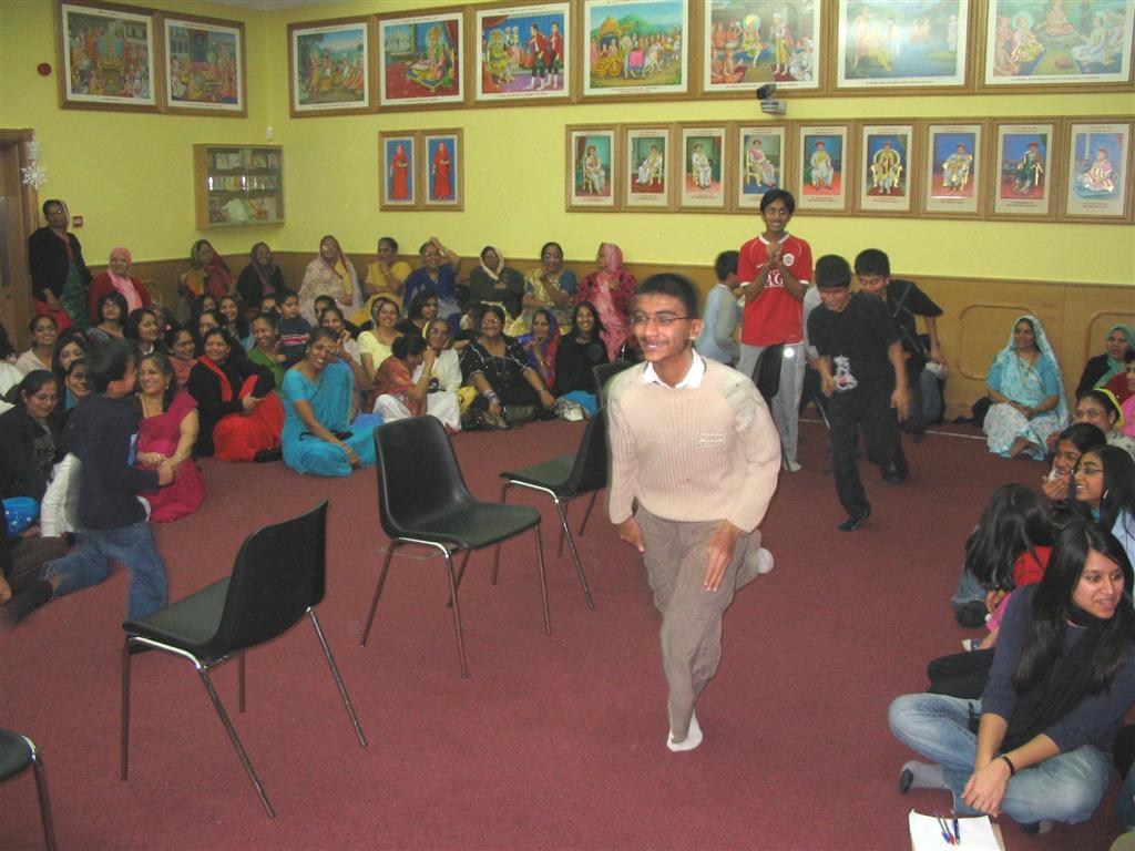IMG 1640 - ©1987-2017 SKS Swaminarayan Temple East London