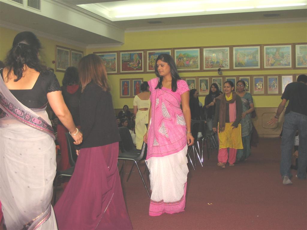 IMG 1682 - ©1987-2017 SKS Swaminarayan Temple East London