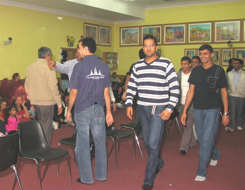 IMG 1692 - ©1987-2017 SKS Swaminarayan Temple East London