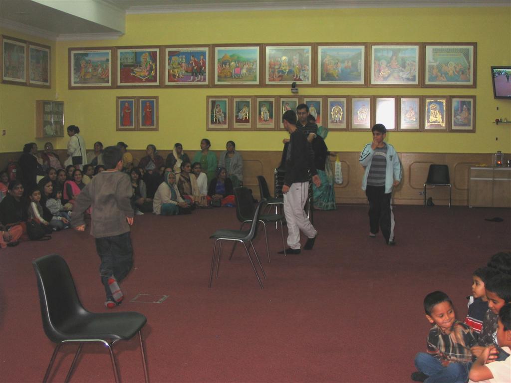 IMG 1703 - ©1987-2017 SKS Swaminarayan Temple East London