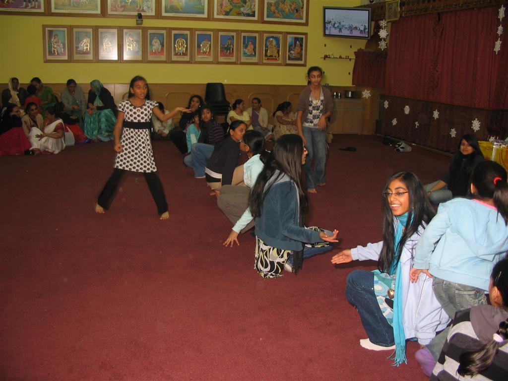 IMG 1750 - ©1987-2017 SKS Swaminarayan Temple East London