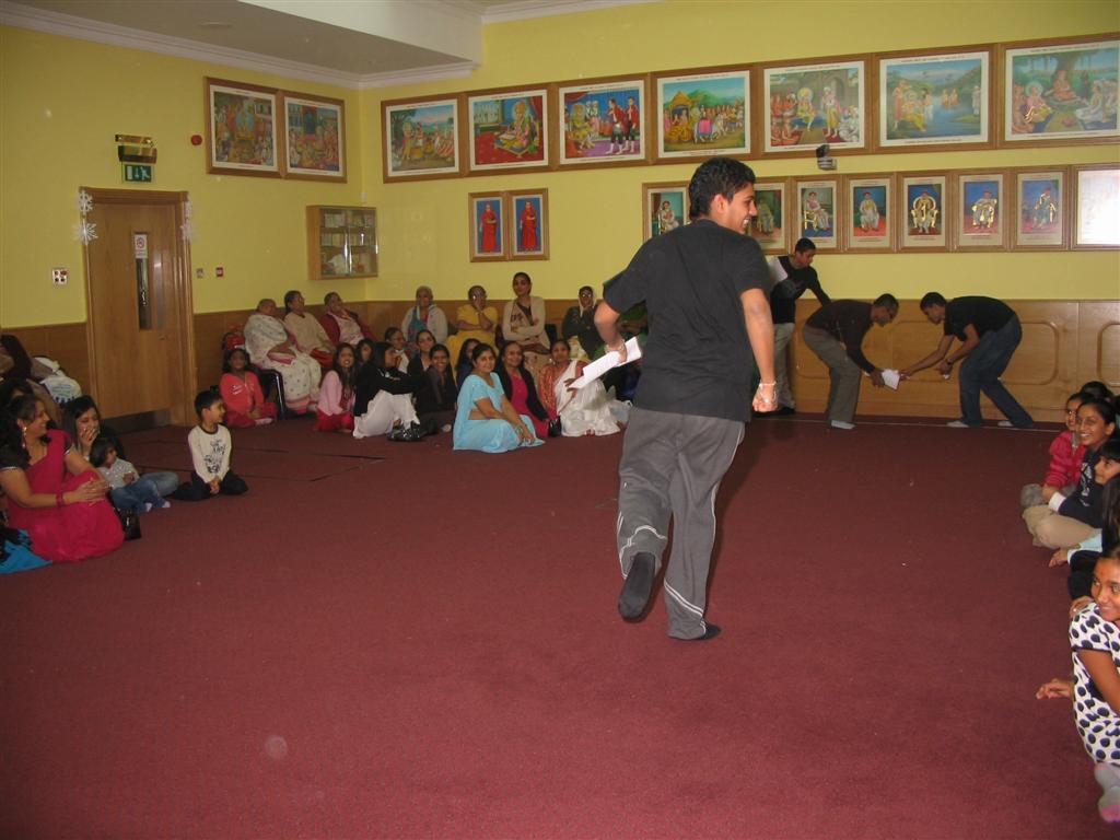 IMG 1760 - ©1987-2017 SKS Swaminarayan Temple East London