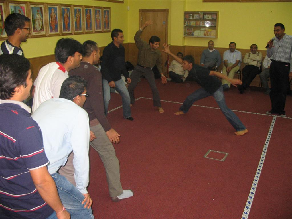 ©1987-2017 SKS Swaminarayan Temple East London