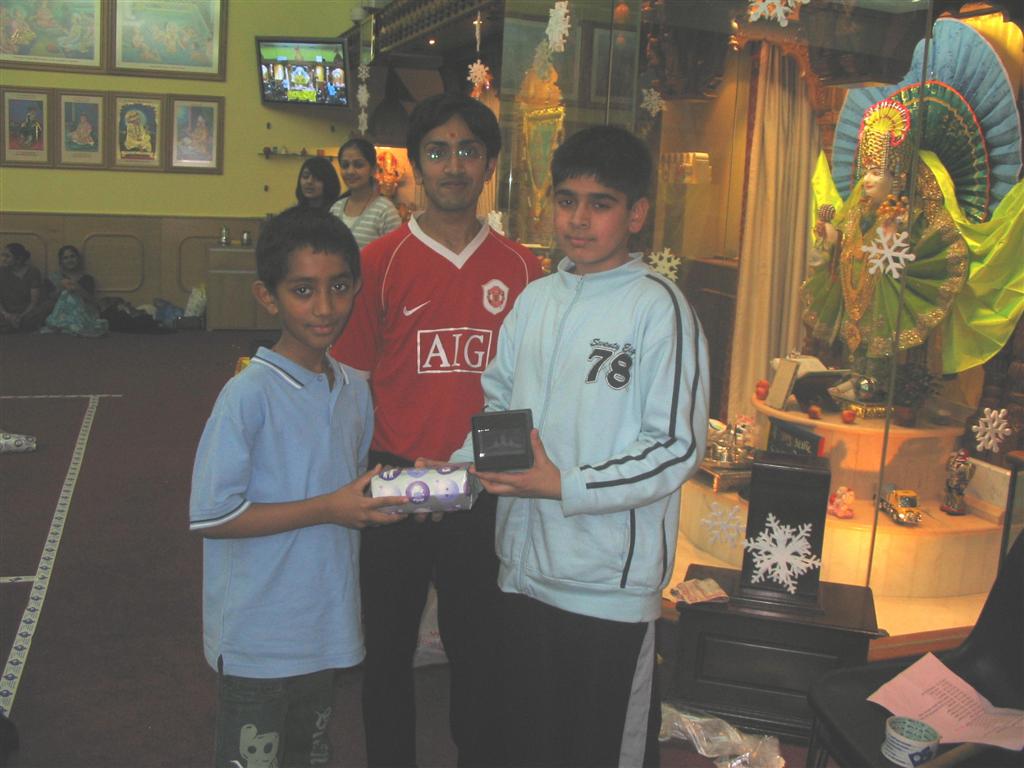 IMG 1837 - ©1987-2017 SKS Swaminarayan Temple East London