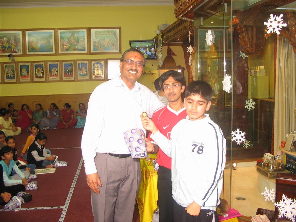 IMG 1847 - ©1987-2017 SKS Swaminarayan Temple East London