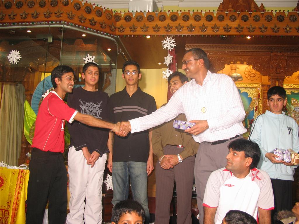 IMG 1863 - ©1987-2017 SKS Swaminarayan Temple East London